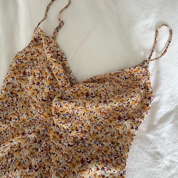 Abercrombie & Fitch Floral Dress - Picture 2 of 6